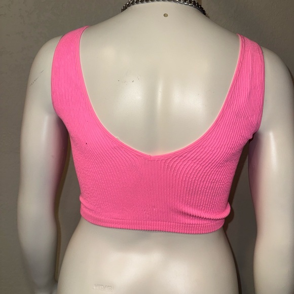 Pink Ribbed Cutout Crop Top - Picture 4 of 5
